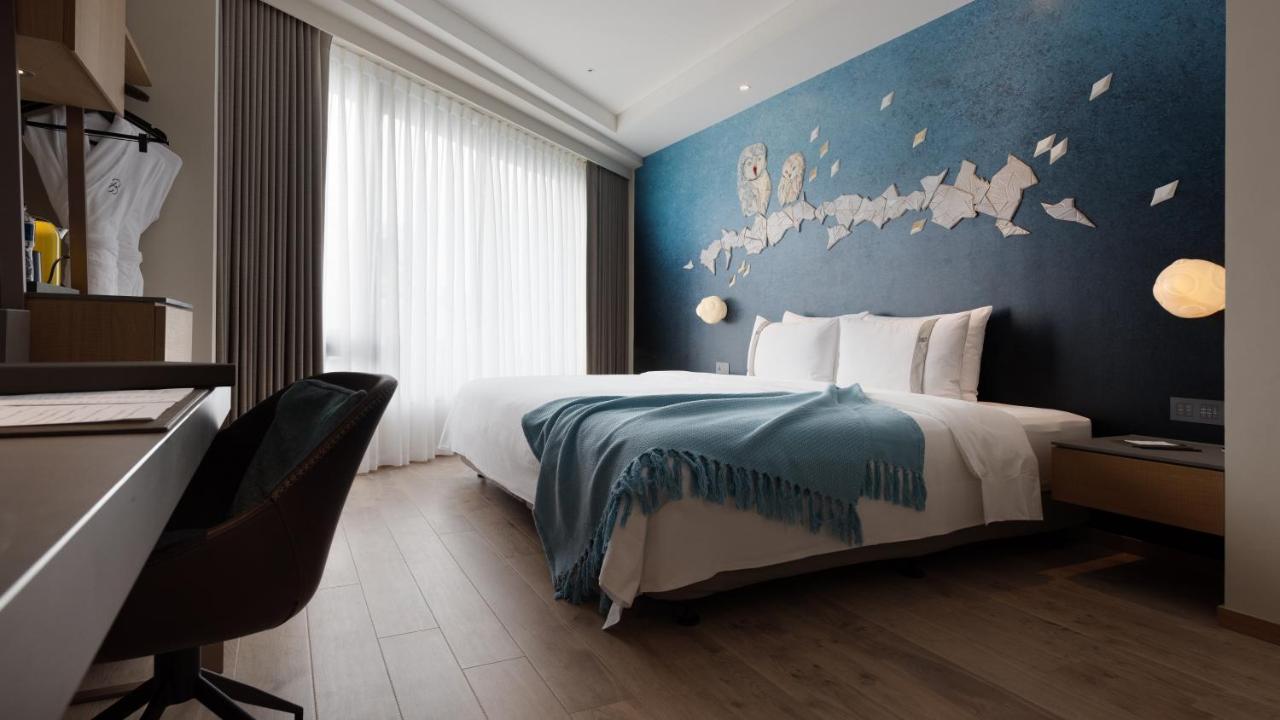 Brio Hotel Каосюн Екстериор снимка