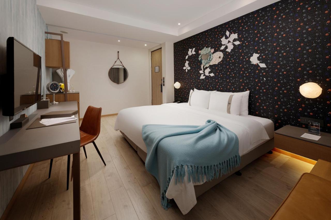 Brio Hotel Каосюн Екстериор снимка