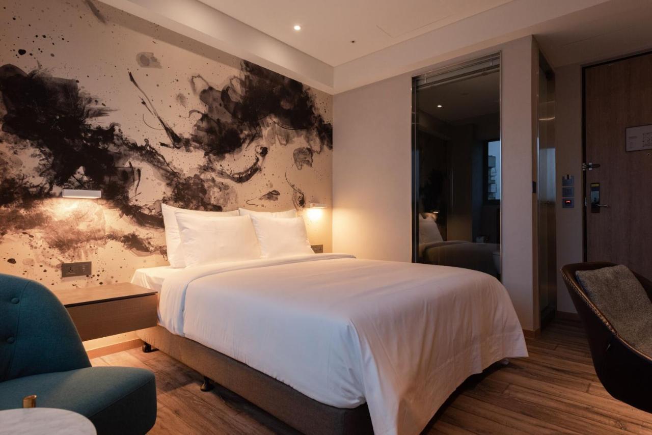 Brio Hotel Каосюн Екстериор снимка