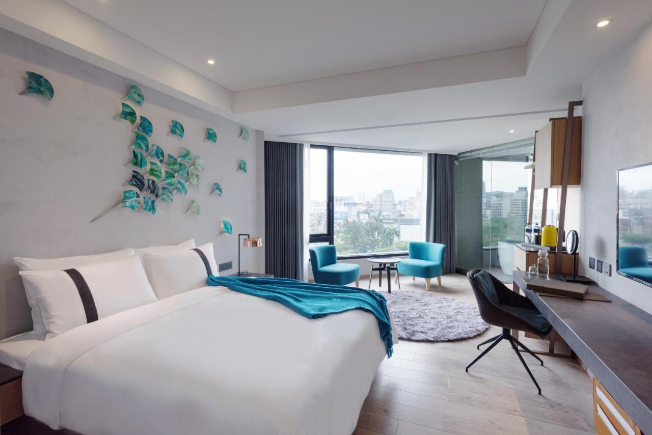Brio Hotel Каосюн Екстериор снимка