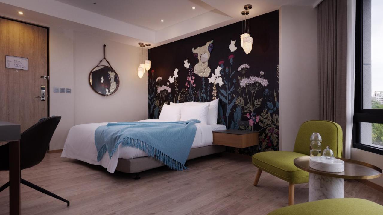 Brio Hotel Каосюн Екстериор снимка